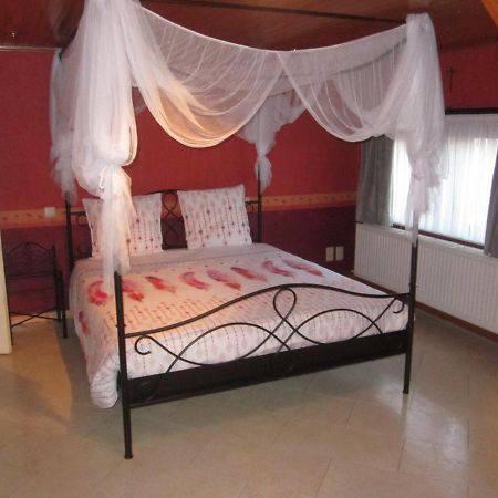 Vakantiewoning Upstairzzz Kortessem エクステリア 写真
