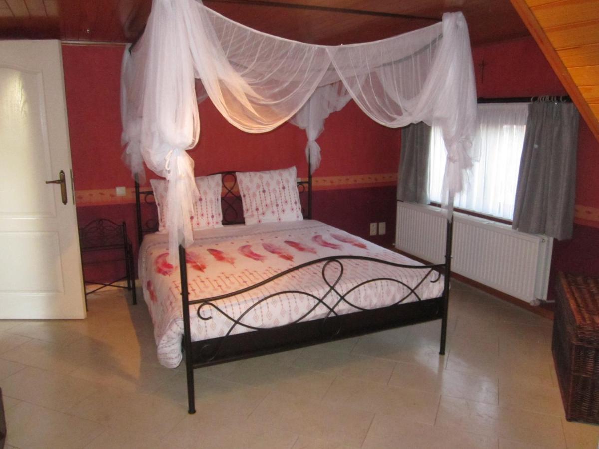 Vakantiewoning Upstairzzz Kortessem エクステリア 写真